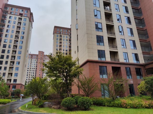 街道  · 新城盛昱650万5室3厅 · 510平米浦阳街道  · 荣建臻园170